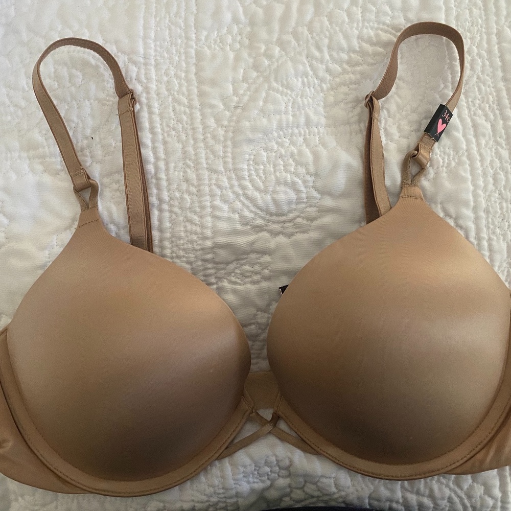 Victorias Secret Bombshell Plunge Bra